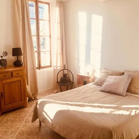 Apartment Cosy Au Calme, Dans Le Centre De Bandol